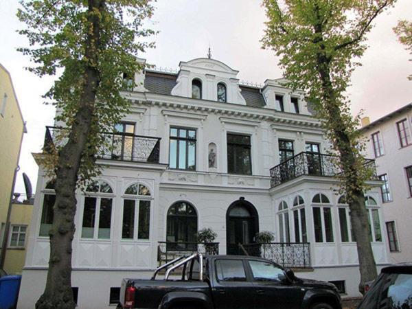 Villa Parkblick Росток Екстериор снимка